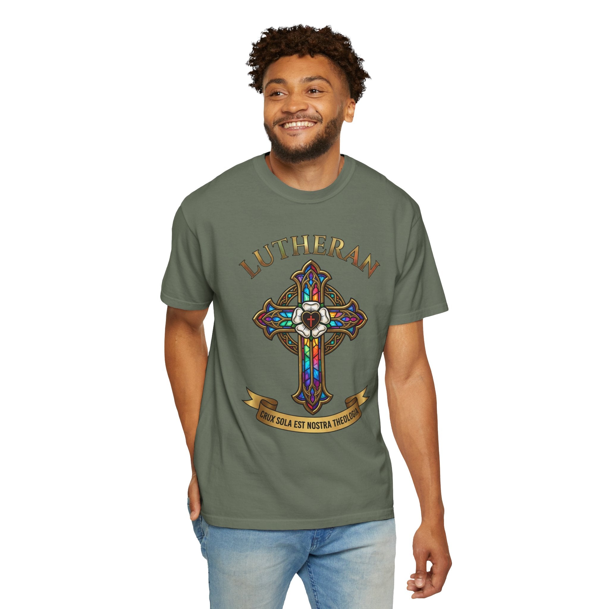 LUTHERAN T-Shirt: Crux Sola Est Nostra Theologia