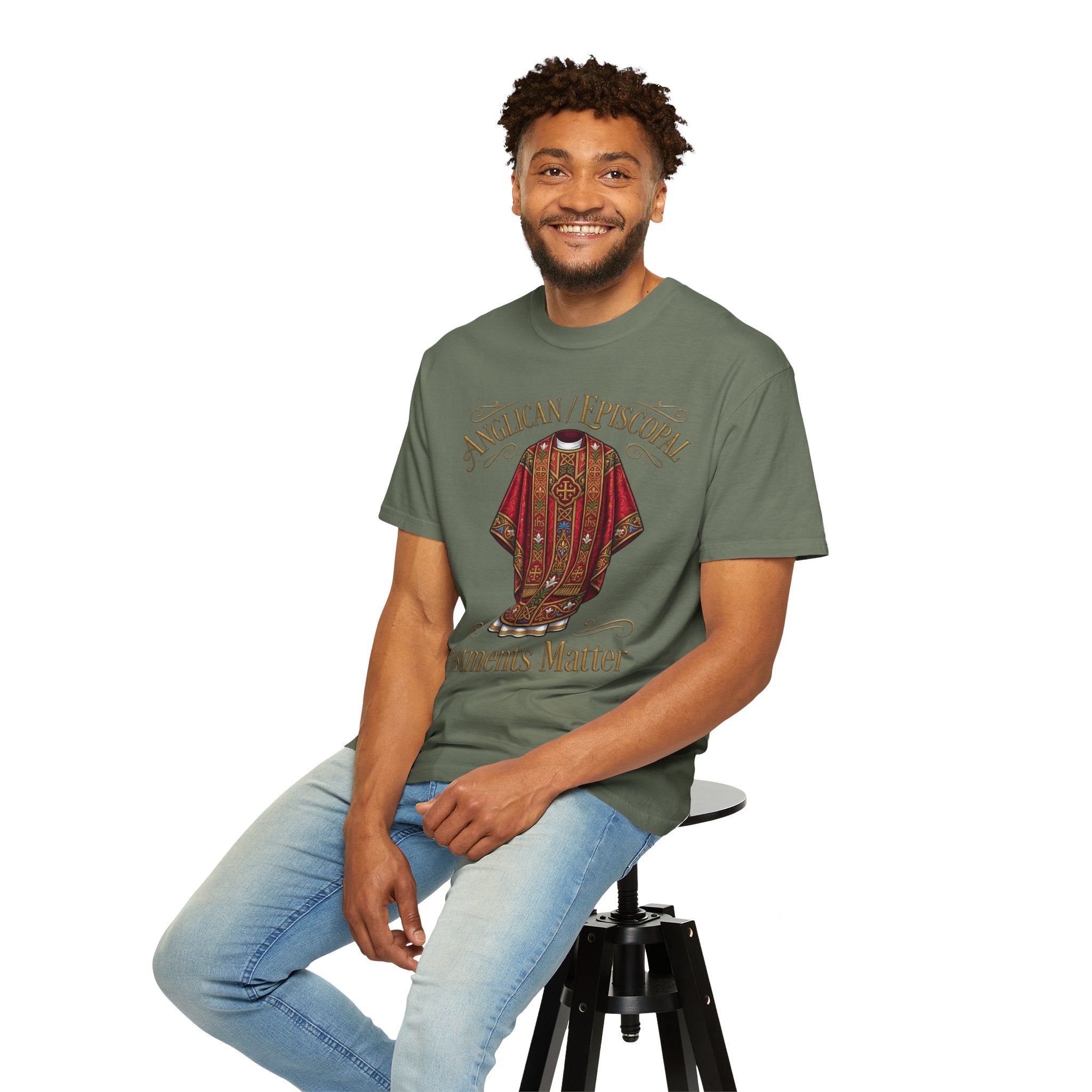 ANGLICAN EPISCOPAL T-Shirt: Vestments Matter
